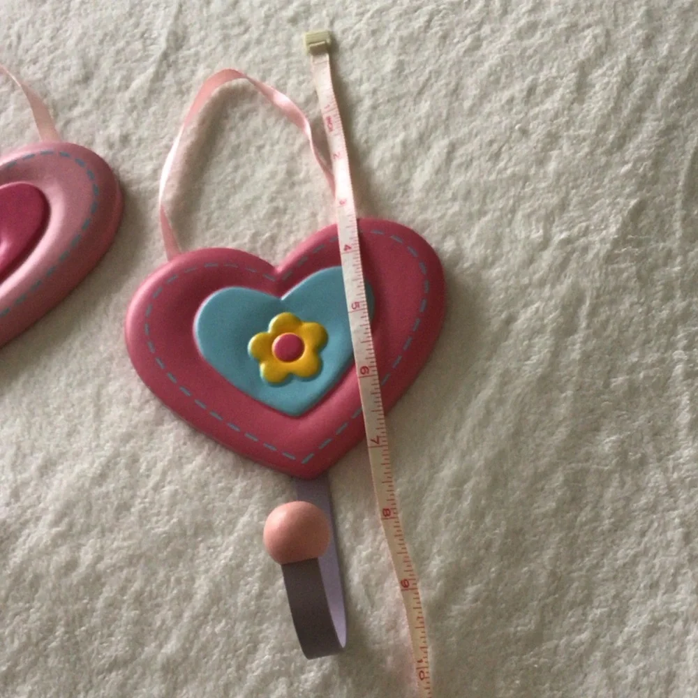 Heart-Shaped Pink and Blue Wall Hook Set - Decorative Kids Wall Decor